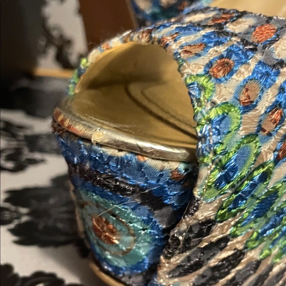 Colorful Patterned High Heels - Picture 2 of 6